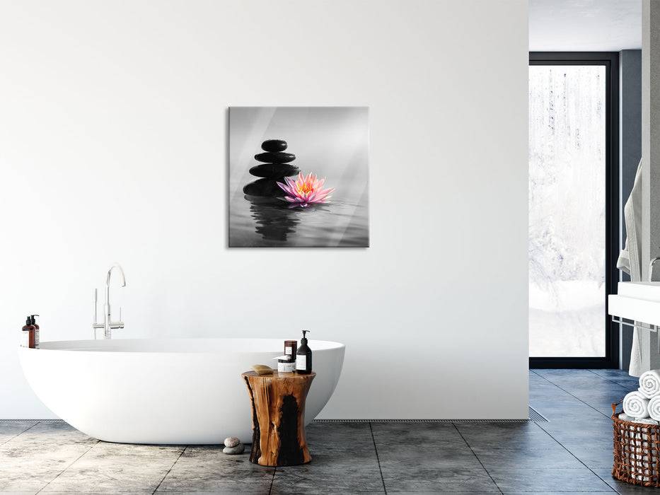 Pixxprint Zensteine mit Seerose im Sonnenuntergang B&W Detail, Glasbild Quadratisch Kauf eins, bekomm eins gratis