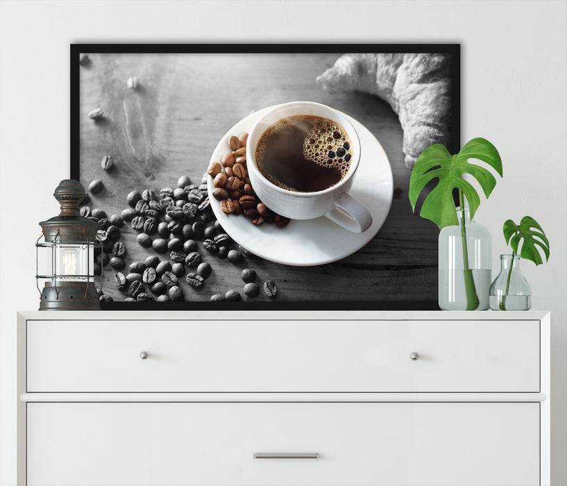 Pixxprint Tasse Kaffee mit Bohnen und Croissant B&W Detail, Poster mit Bilderrahmen Kostenlose Rückgabe