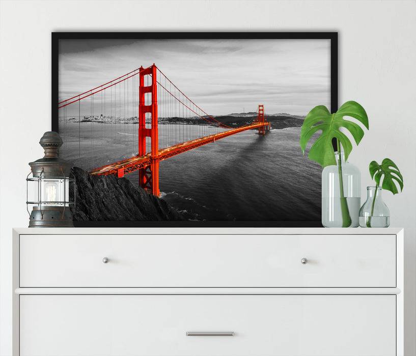 Pixxprint Golden Gate Bridge bei Sonnenuntergang B&W Detail, Poster mit Bilderrahmen JETZT KAUFEN