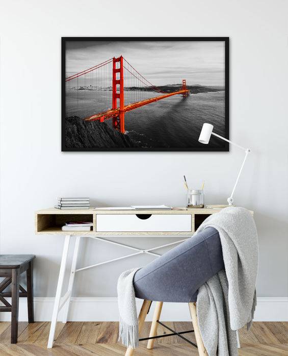 Pixxprint Golden Gate Bridge bei Sonnenuntergang B&W Detail, Poster mit Bilderrahmen JETZT KAUFEN