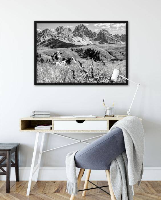 Pixxprint Alpenszene mit Kühen auf grüner Wiese, Monochrome, Poster mit Bilderrahmen Angebote