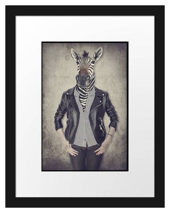 Pixxprint Zebrakopf Menschenkörper mit Lederjacke, im Galerie-Passepartout Bilderrahmen