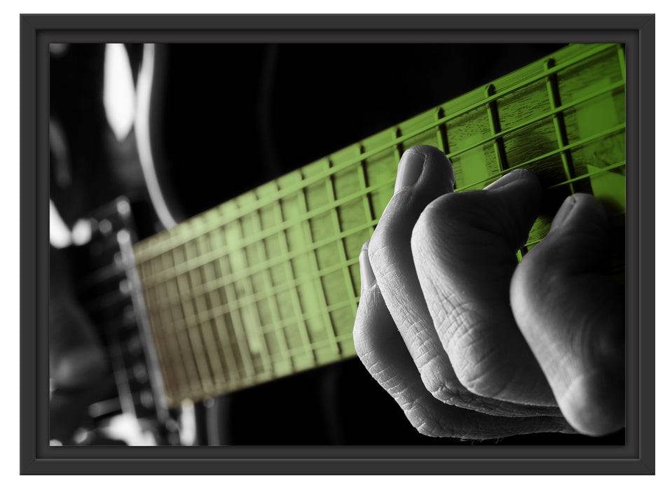 Pixxprint Mann spielt auf E-Gitarre, im Schwebe-Effekt Bilderrahmen Günstig kaufen