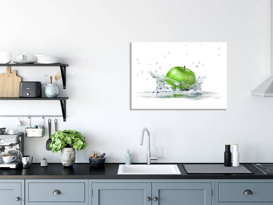 Pixxprint Grüner Apfel fällt in Wasser, Glasbild Vatertagsangebot