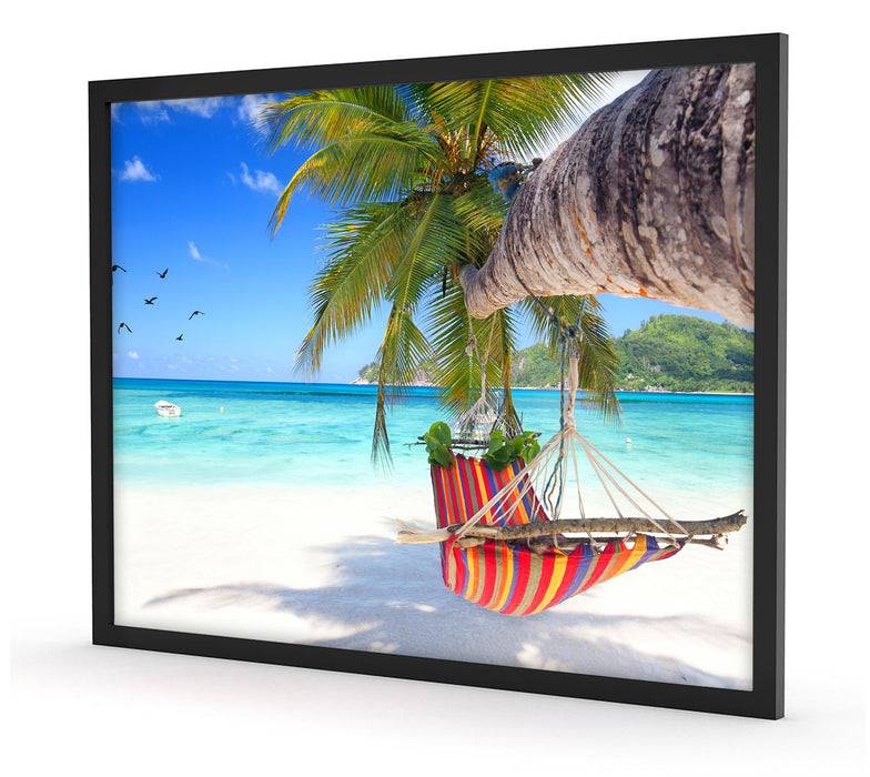 Pixxprint Bunte Hängematte am Traumstrand, Poster mit Bilderrahmen Blitzangebot