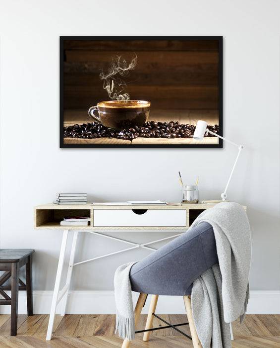 Pixxprint Kaffee zwischen Kaffeebohnen, Poster mit Bilderrahmen Saisonale Angebote
