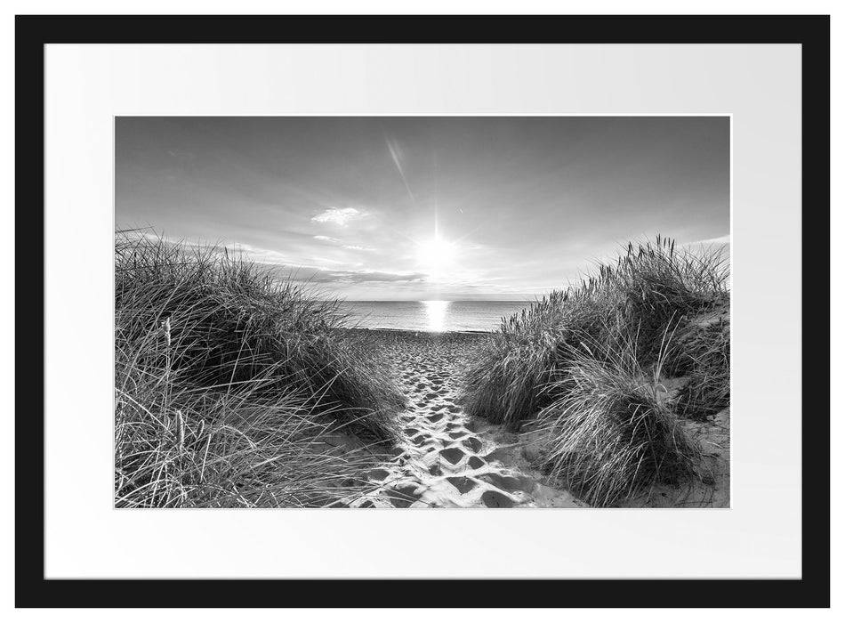 Pixxprint der Weg ins Meer Kunst B&W, im Galerie-Passepartout Bilderrahmen Begrenzte Freigabe