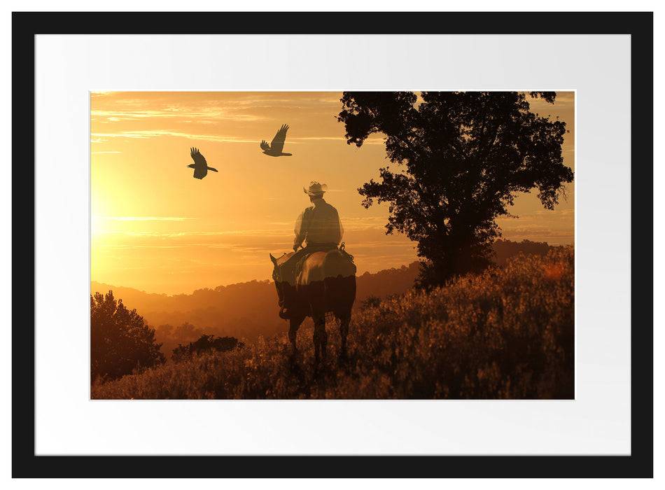 Pixxprint Ein Cowboy im Sonnenuntergang, im Galerie-Passepartout Bilderrahmen Letzter Tag