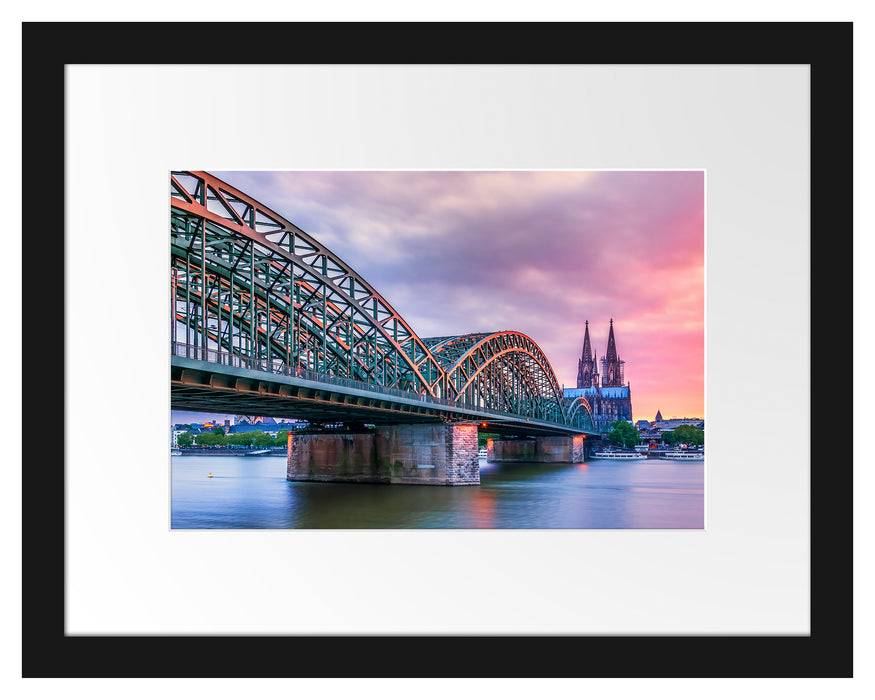 Pixxprint Hohenzollernbrücke in Köln, im Galerie-Passepartout Bilderrahmen Exklusive Angebote