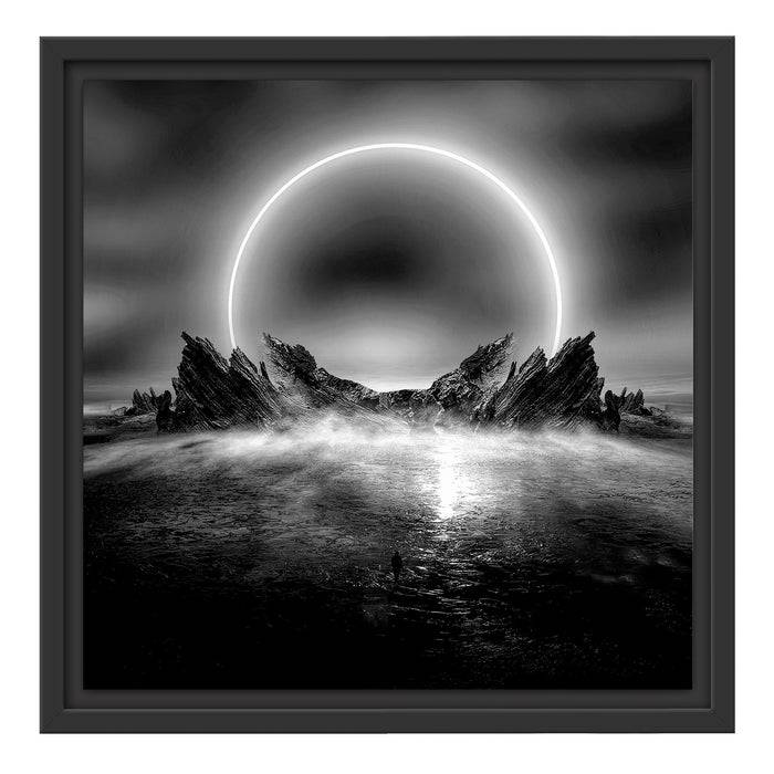 Pixxprint Abstrakter Mond hinter Felsformation, Monochrome, im Schwebe-Effekt Bilderrahmen Auslauf