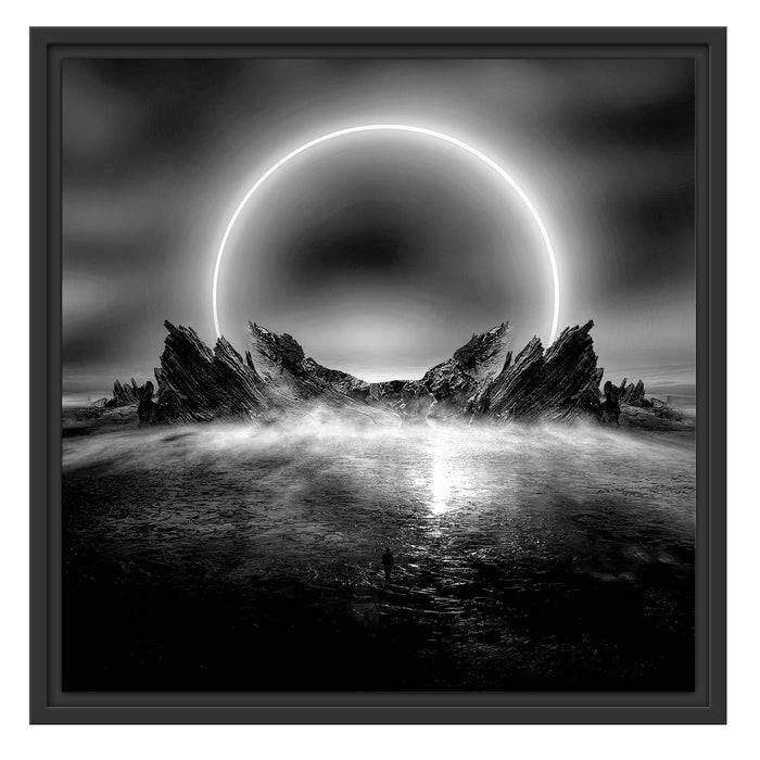Pixxprint Abstrakter Mond hinter Felsformation, Monochrome, im Schwebe-Effekt Bilderrahmen Auslauf