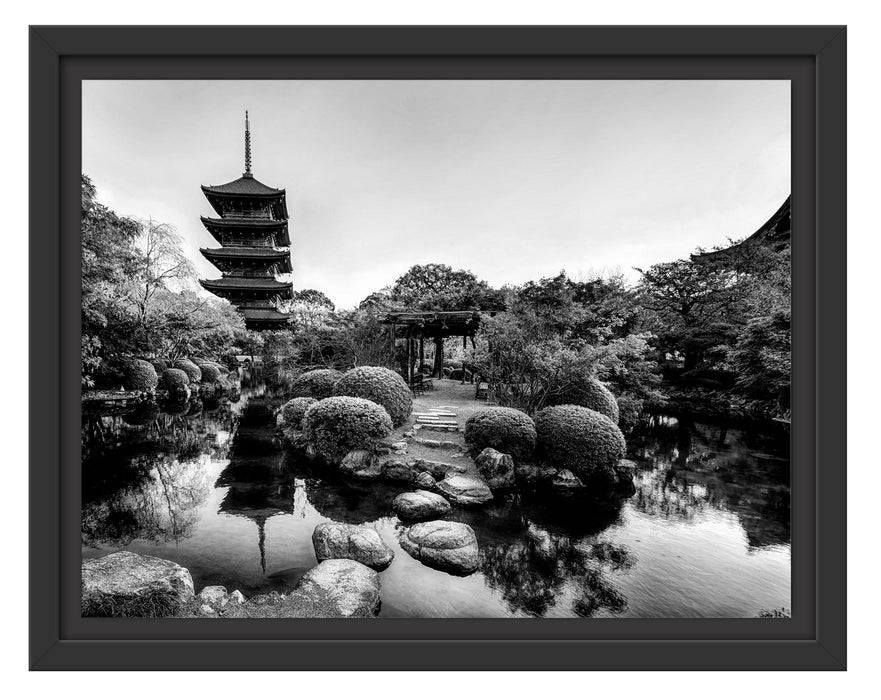 Pixxprint See im Herbst vor japanischem Tempel, Monochrome, im Schwebe-Effekt Bilderrahmen Sonderangebot