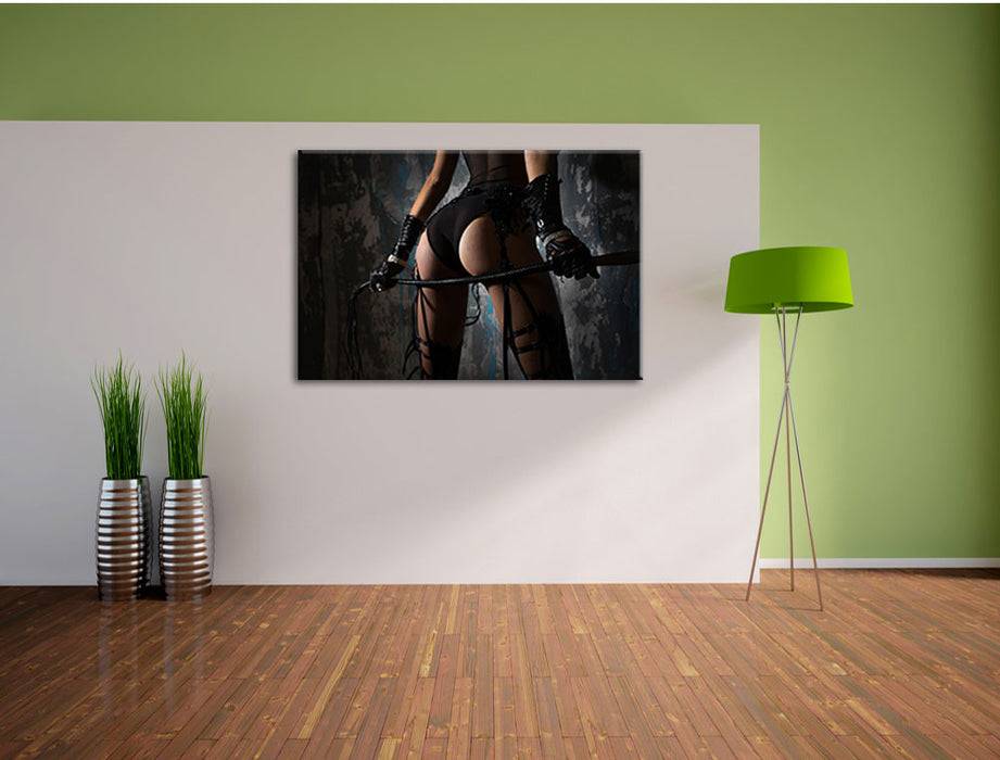 Pixxprint Frau mit einer Peitsche, Leinwandbild Top Angebot
