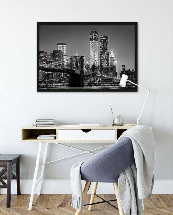 Pixxprint New York City Skyline bei Nacht, Poster mit Bilderrahmen Im Verkauf