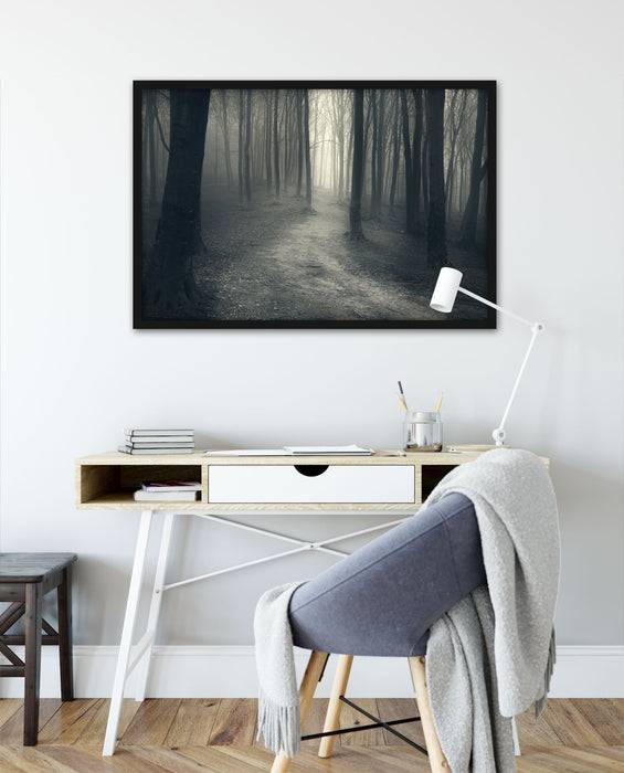 Pixxprint Düstere Landschaft schwarz weiß, Poster mit Bilderrahmen Limitierter Zeitrabatt