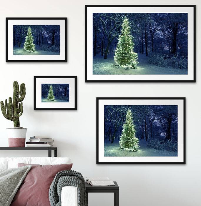 Pixxprint Leuchtender Weihnachtsbaum, im Galerie-Passepartout Bilderrahmen Riesige Ersparnisse