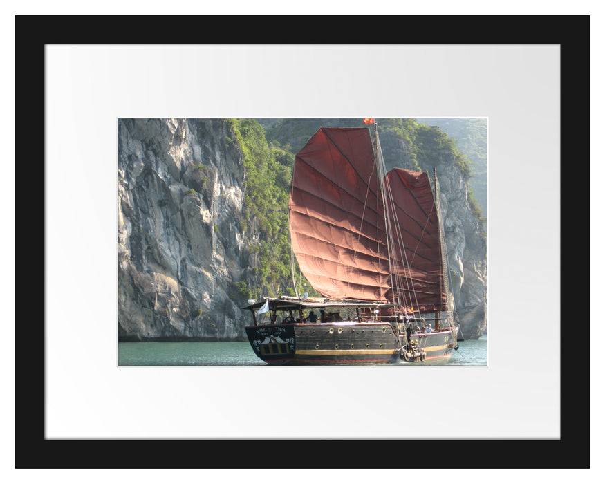 Pixxprint Segelschiff im Sonnenuntergang, im Galerie-Passepartout Bilderrahmen Letzte 2 Tage