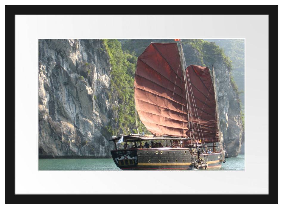 Pixxprint Segelschiff im Sonnenuntergang, im Galerie-Passepartout Bilderrahmen Letzte 2 Tage