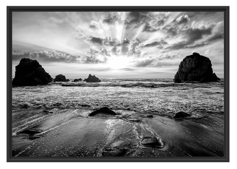 Pixxprint Sandstrand mit Felsen im Sonnenuntergang, Monochrome, im Schwebe-Effekt Bilderrahmen Vatertagsangebot
