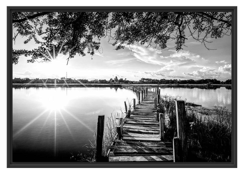 Pixxprint Holzbrücke über Natursee im Sommer, Monochrome, im Schwebe-Effekt Bilderrahmen Bis zu 55% Rabatt
