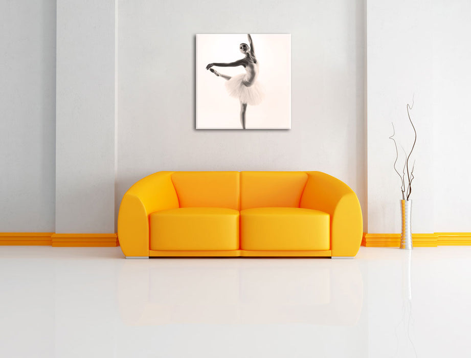Pixxprint Ästhetische Ballerina, Leinwandbild Discount Store für neue Produkte