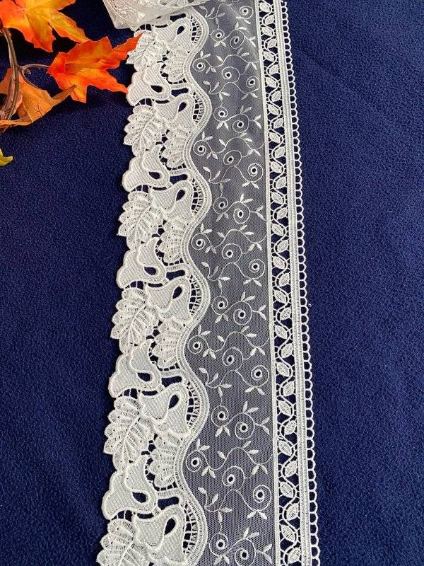 Plauener Spitze Glockenspiel 14cm/weiss Muttertagsangebot