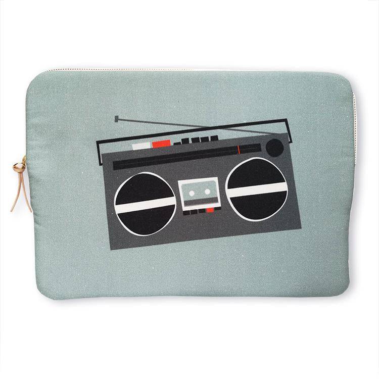 Pleased To Meet Boom Box, 13" Laptop Sleeve Bis zu 55% Rabatt
